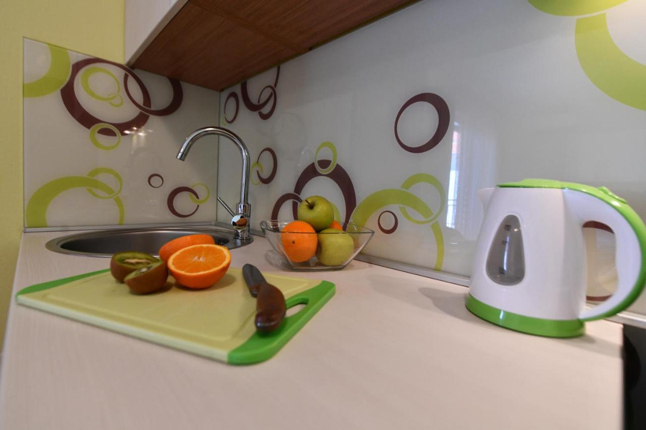 Apartments Vila Miranda Vodice Exterior photo