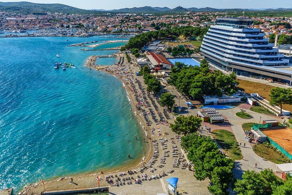 Apartments Vila Miranda Vodice Exterior photo